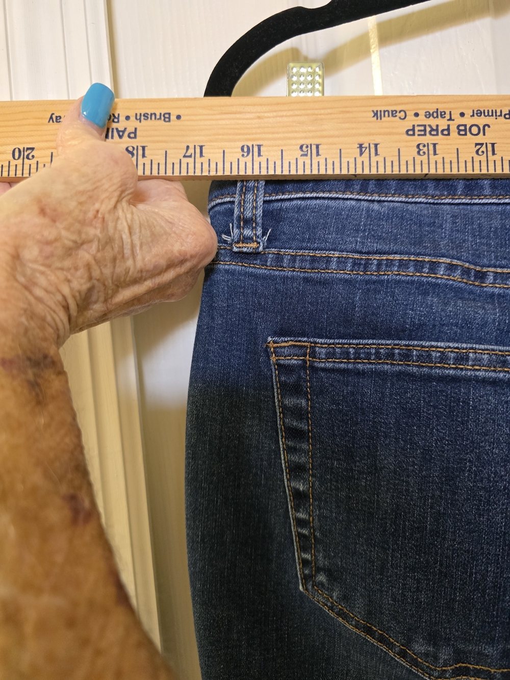 St. John's Bay Women's Blue Straight Jeans - Picture 5 of 6